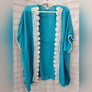 Teal Kimono with White Lace Trim